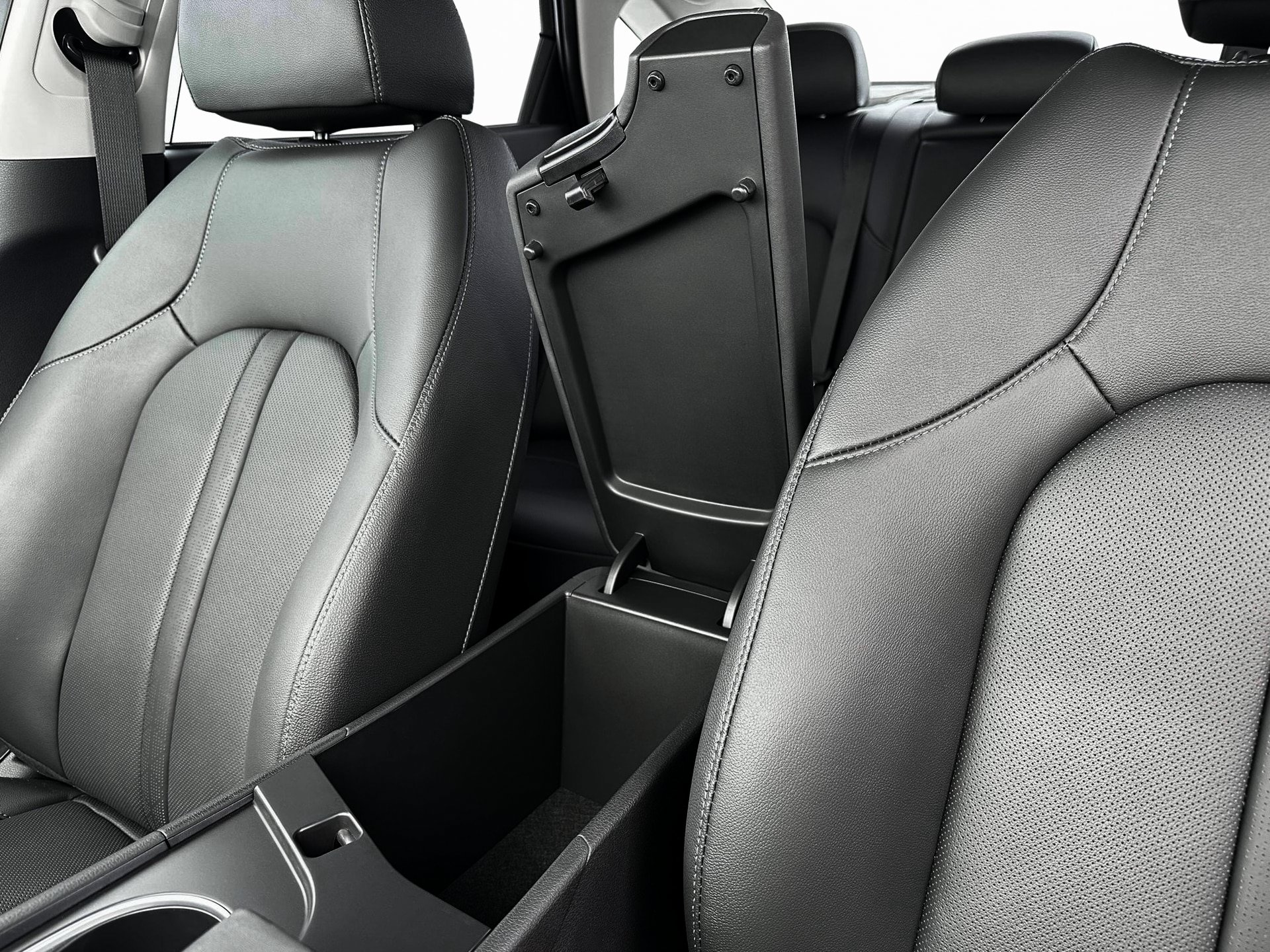 New 2025 Hyundai Sonata Limited FWD image 18