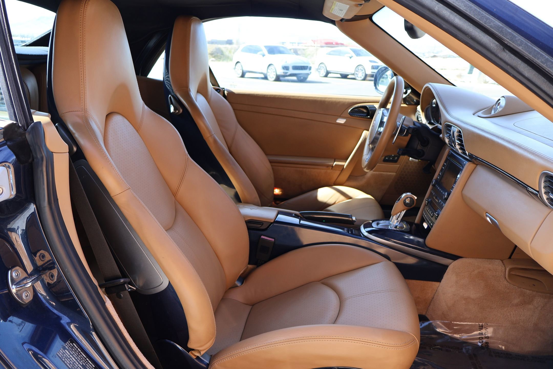 Used 2011 Porsche 911 Turbo S image 25