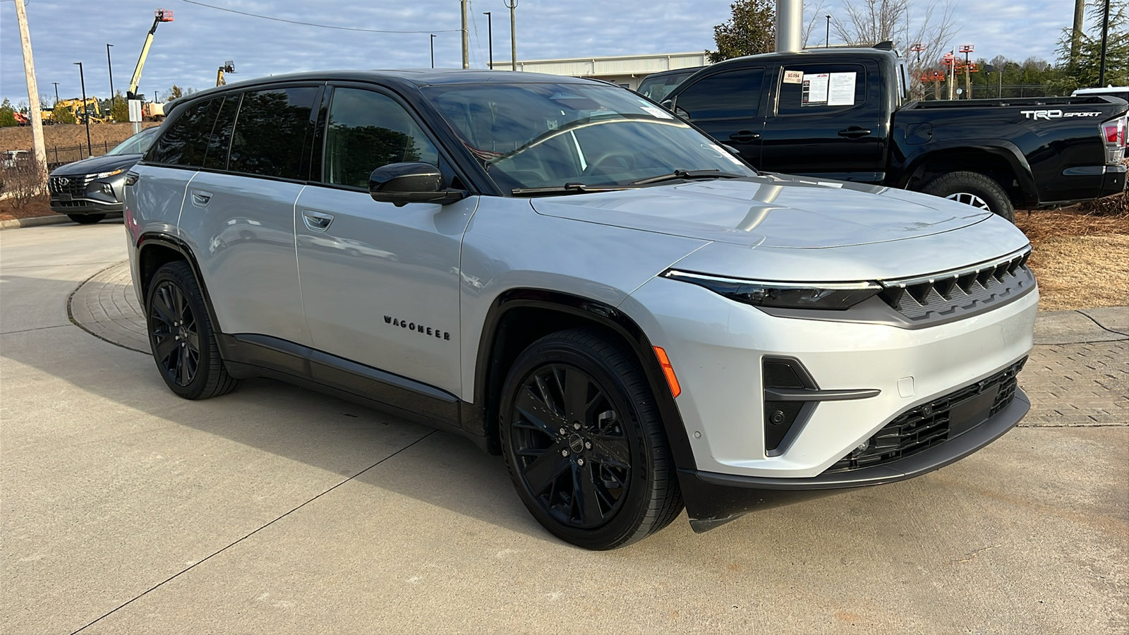 Used 2024 Jeep Wagoneer Launch Edition image 5