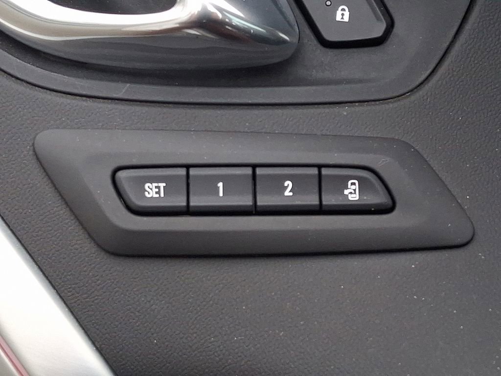 Certified 2022 Chevrolet Camaro SS image 27