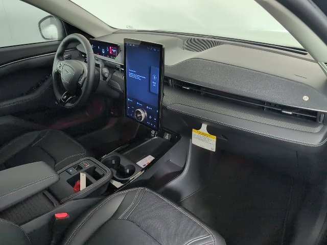New 2025 Ford Mustang Mach-E Premium image 12