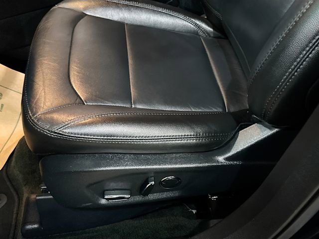 Used 2016 Ford Explorer XLT w/ Equipment Group 202A image 19