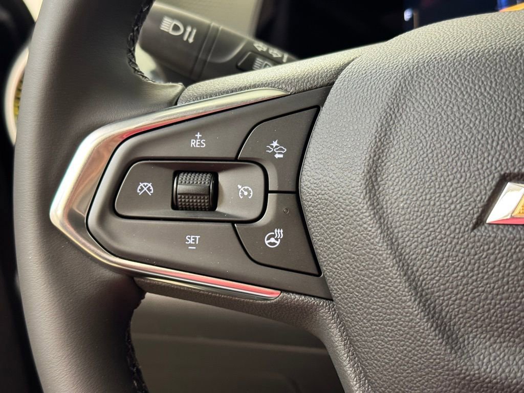 New 2026 Chevrolet Trax LT w/ Driver Confidence Package image 32