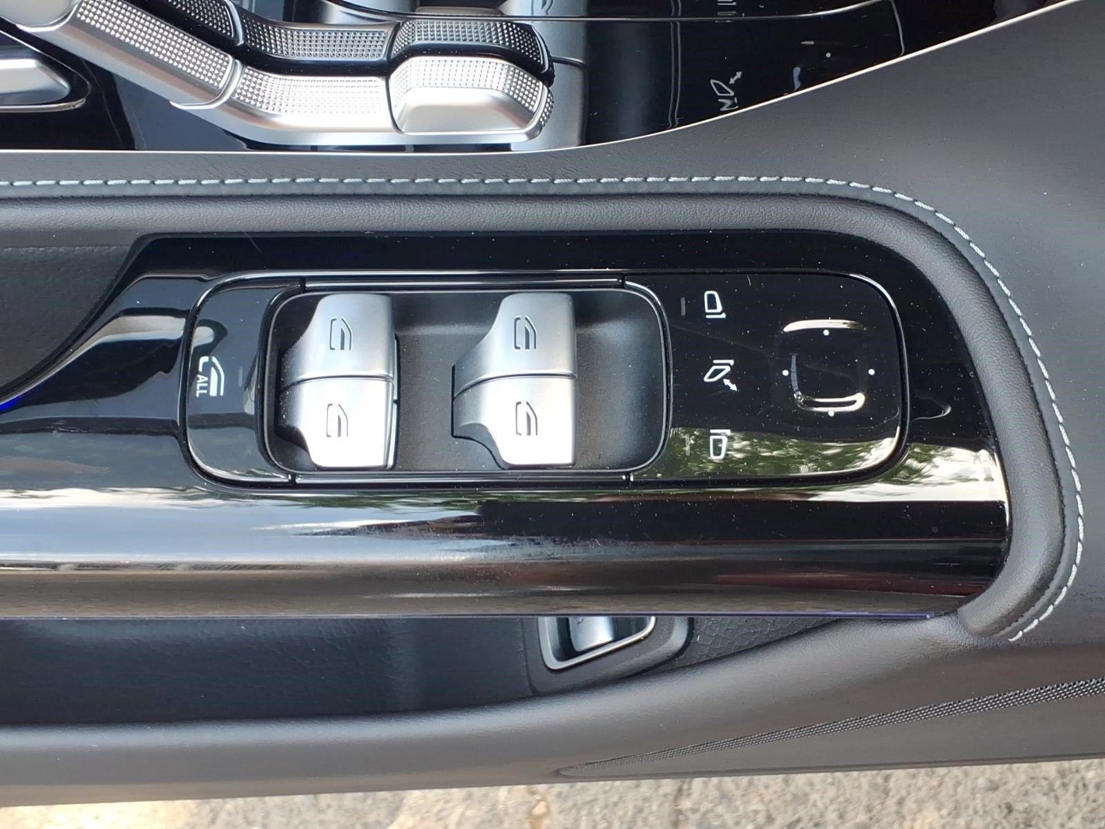 Certified 2022 Mercedes-Benz SL 63 AMG 4MATIC image 21