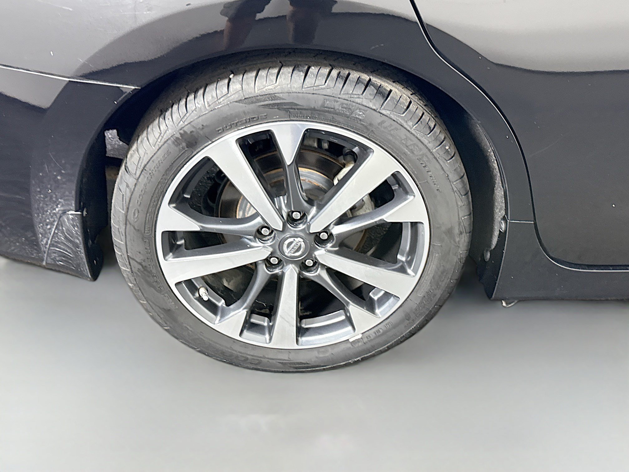 Used 2016 Nissan Altima 2.5 SR w/ Interior Lighting Package FWD image 33