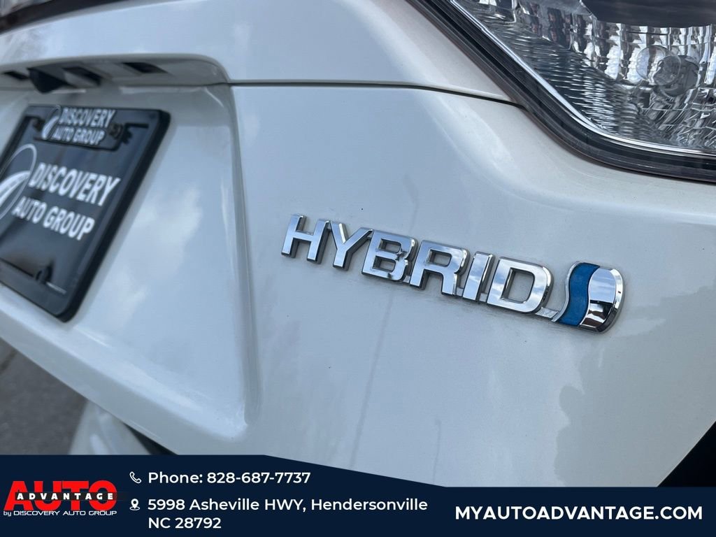 Used 2021 Toyota Corolla LE w/ Carpet Mat Package (TMS) FWD image 29