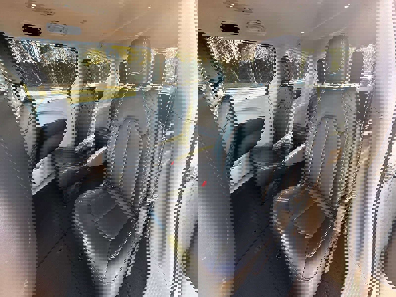 Used 2024 Chrysler Pacifica Touring-L image 21