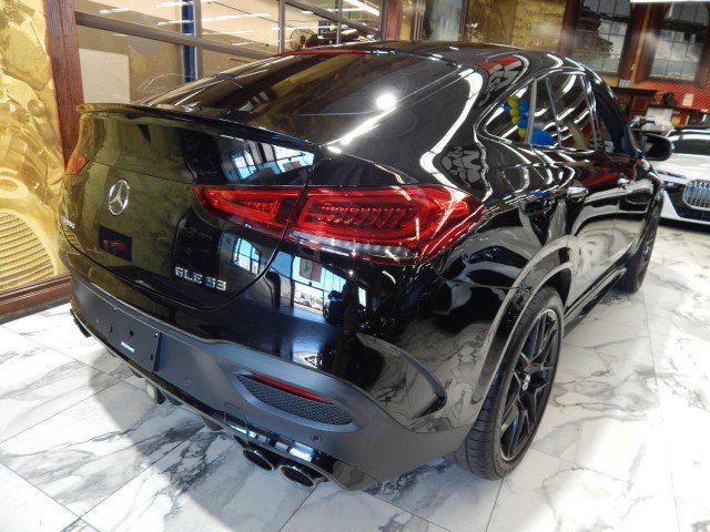 Used 2023 Mercedes-Benz GLE 53 AMG AMG GLE 53 AWD w/ AMG Dynamic Plus Package image 5