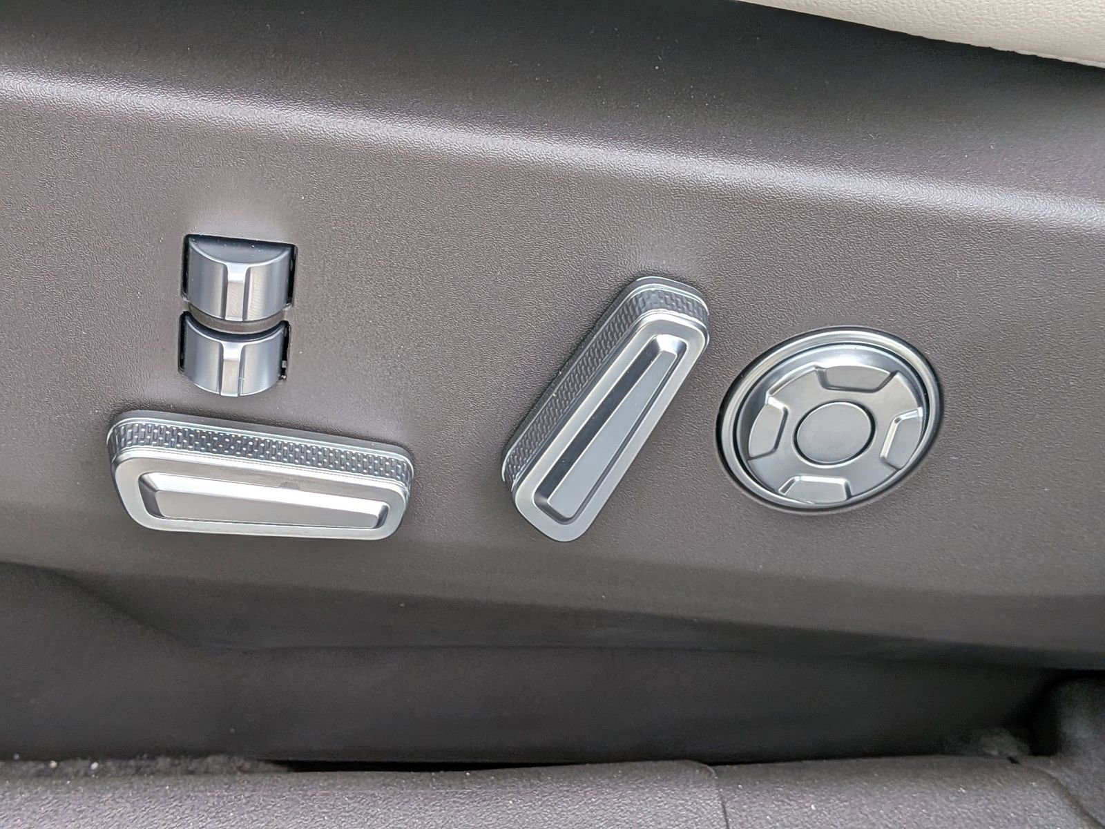 New 2026 Lincoln Nautilus Black Label image 22