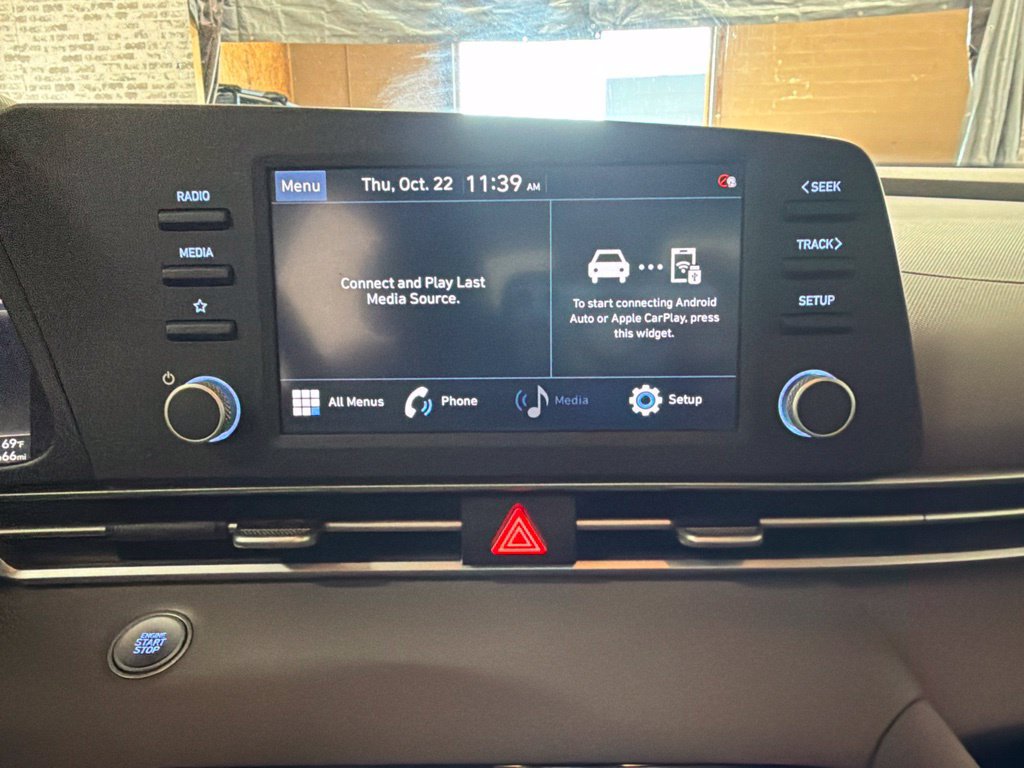 Used 2021 Hyundai Elantra SEL FWD image 23