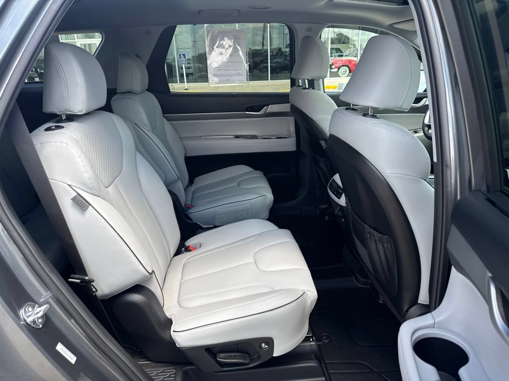Used 2025 Hyundai Palisade SEL AWD/4WD image 11