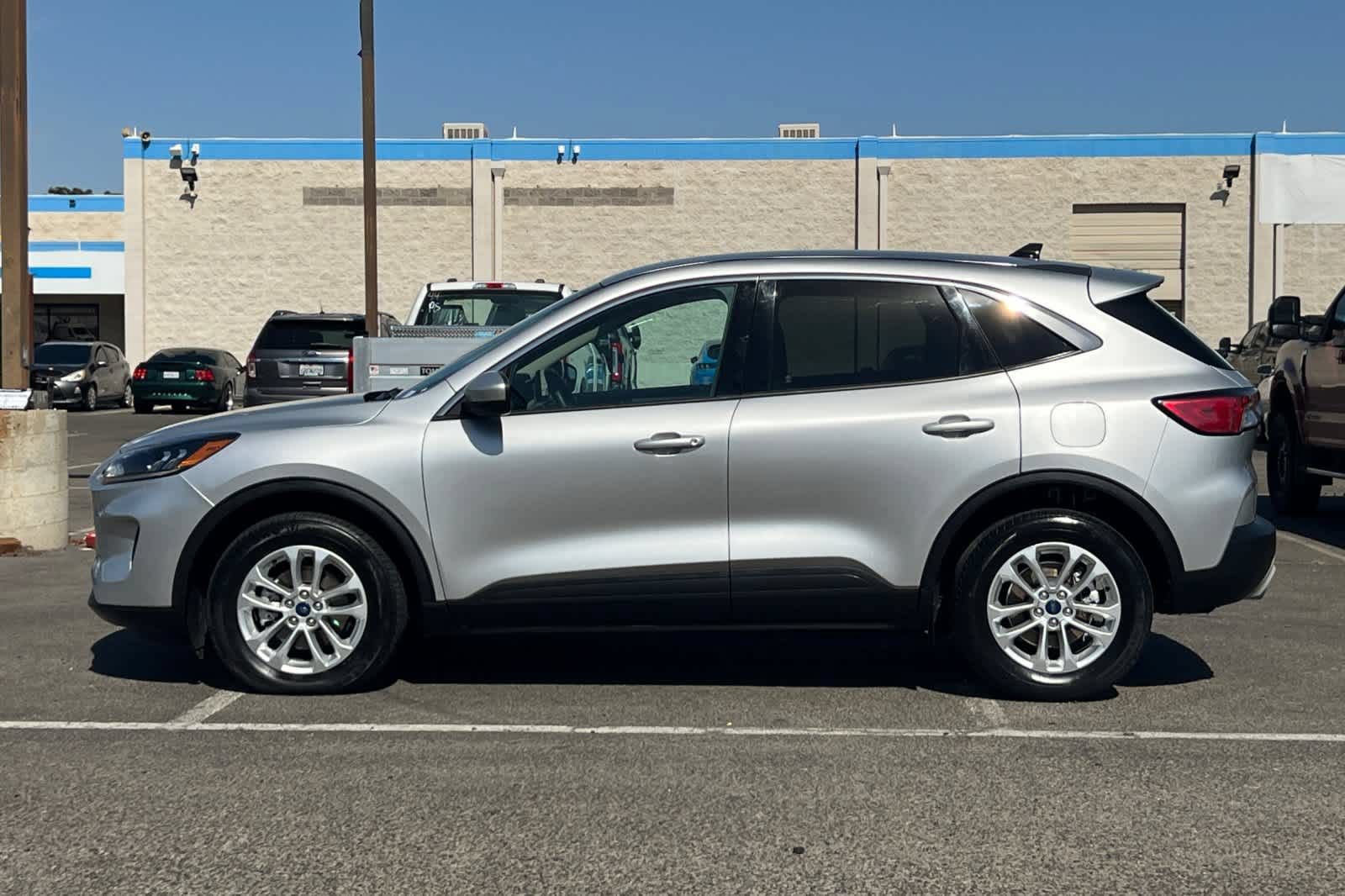 Used 2020 Ford Escape SE AWD/4WD image 6