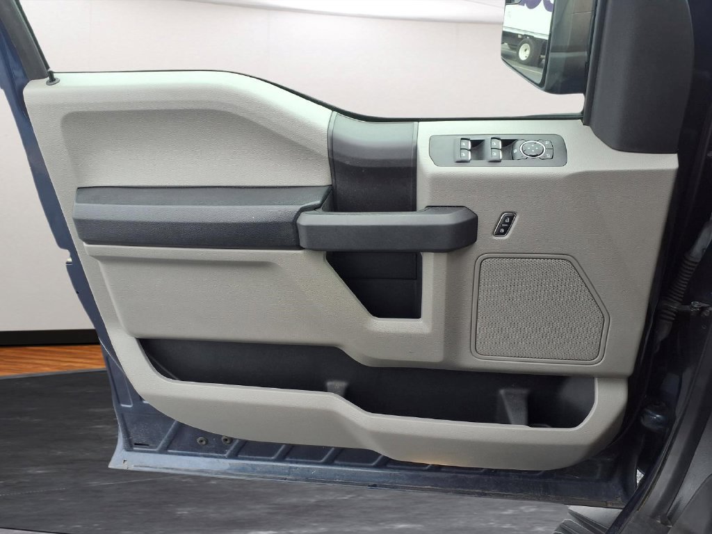 Used 2018 Ford F150 XL w/ Equipment Group 101A Mid AWD/4WD image 16
