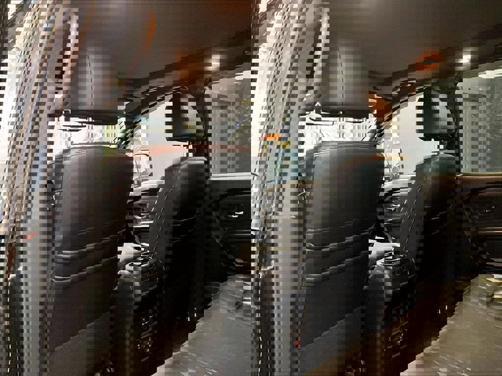 Used 2021 Nissan Titan PRO-4X w/ Pro-4x Convenience Package image 22