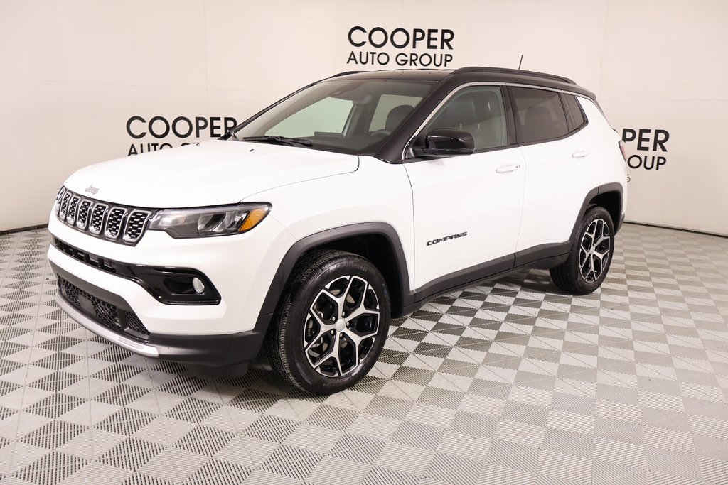 Used 2024 Jeep Compass Limited image 10