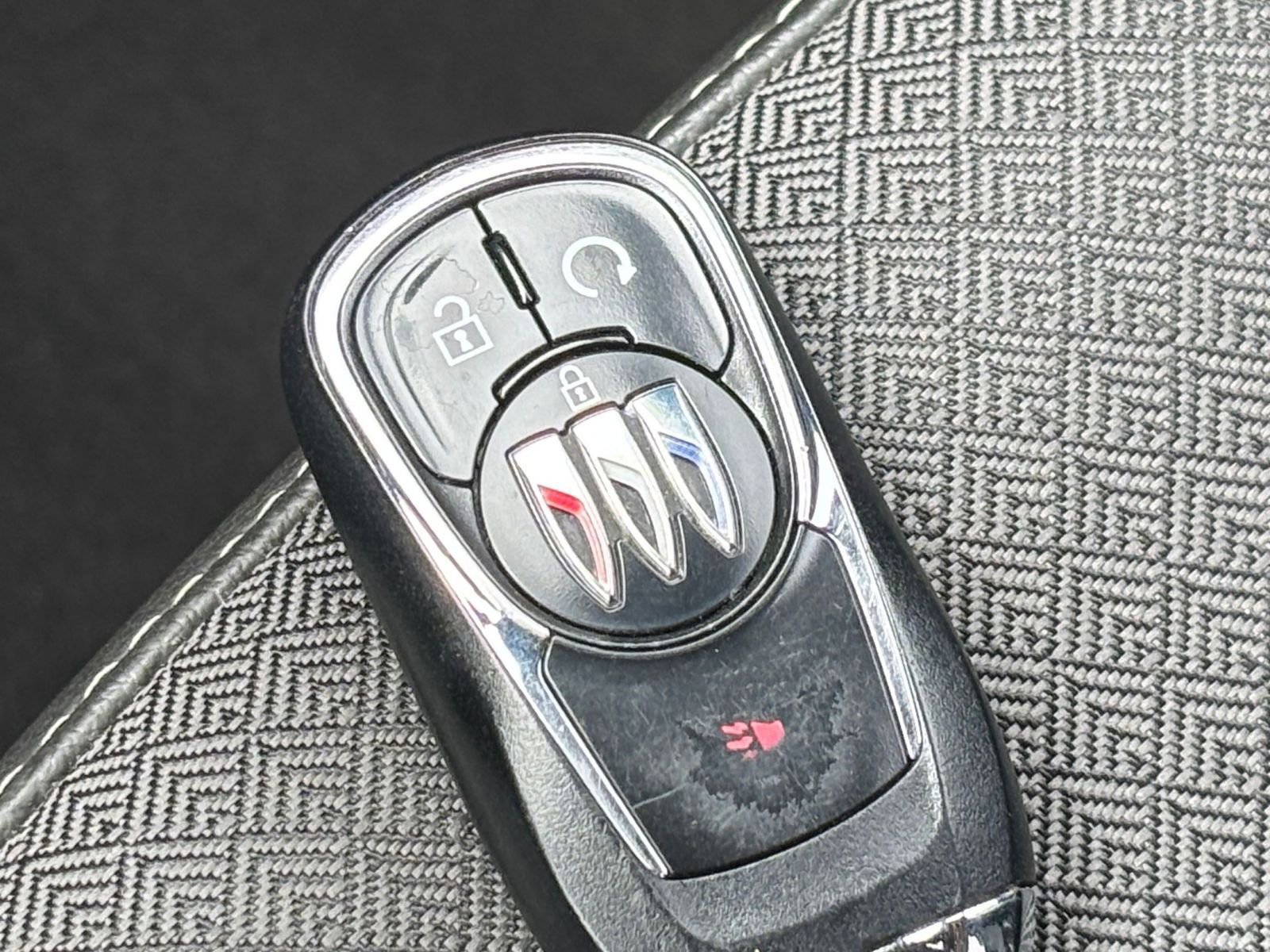 Used 2025 Buick Encore GX Preferred FWD image 23
