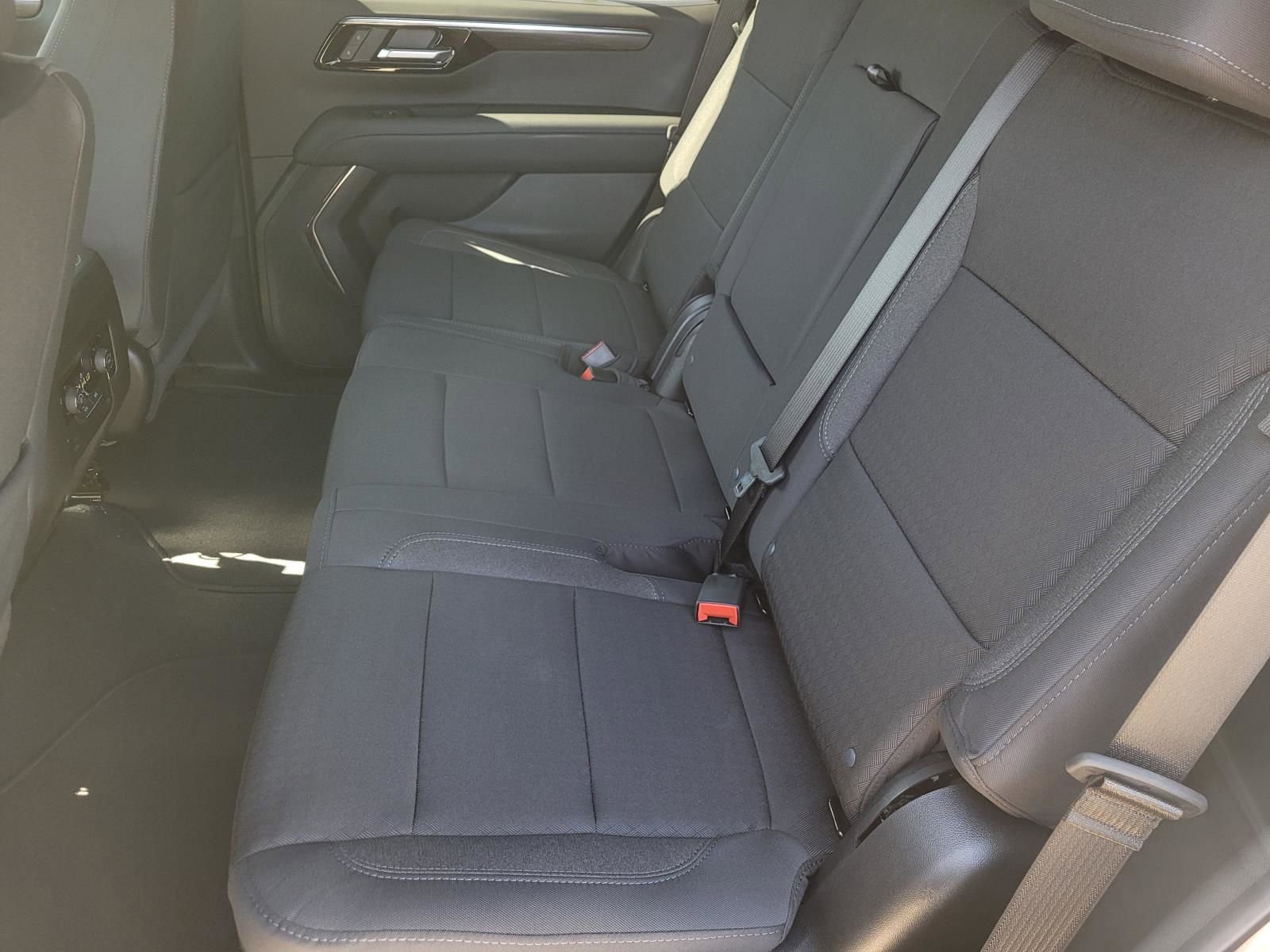 New 2026 Chevrolet Tahoe LS image 9