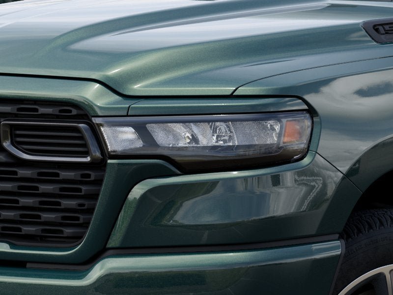 New 2026 RAM 1500 Express AWD/4WD image 10
