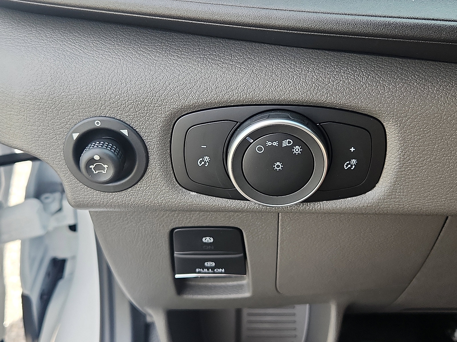 New 2025 Ford Transit 250 Low Roof AWD w/ Load Area Protection Package image 13