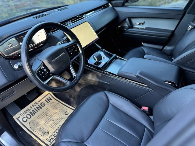 Used 2024 Land Rover Range Rover Sport SE image 11