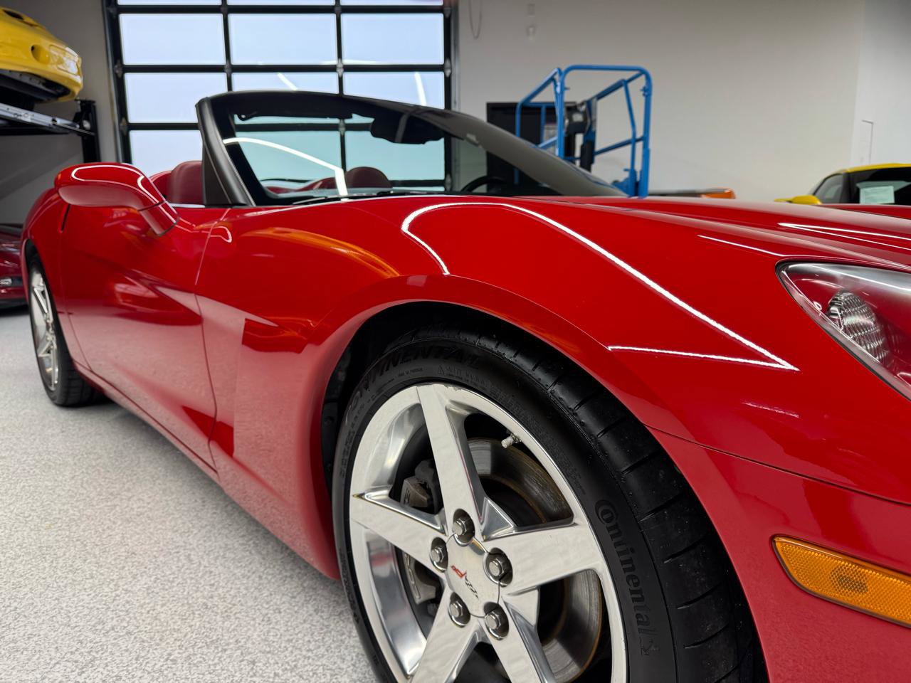 Used 2005 Chevrolet Corvette Convertible w/ Preferred Equipment Group image 28