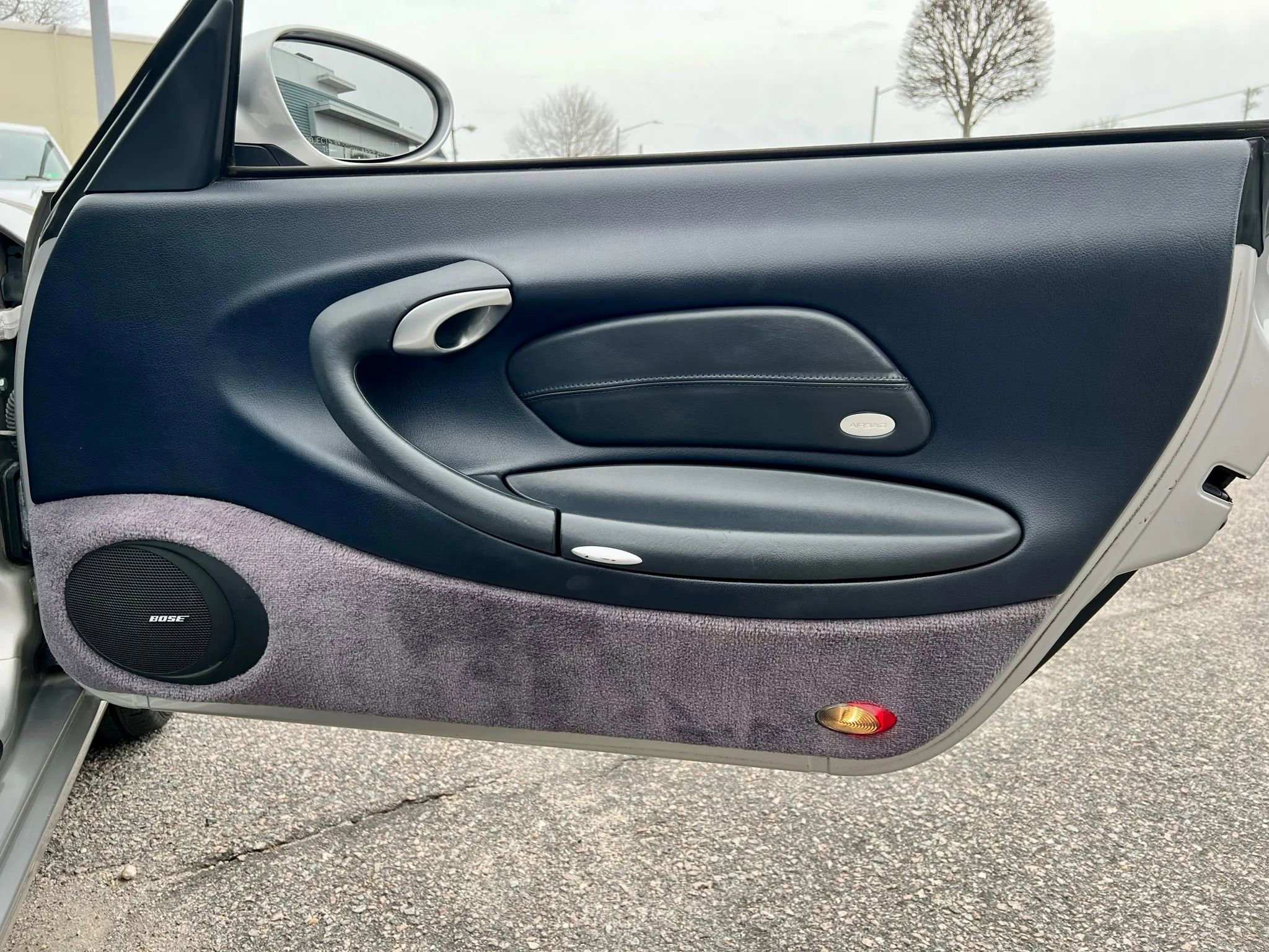 Used 2002 Porsche 911 Carrera image 32