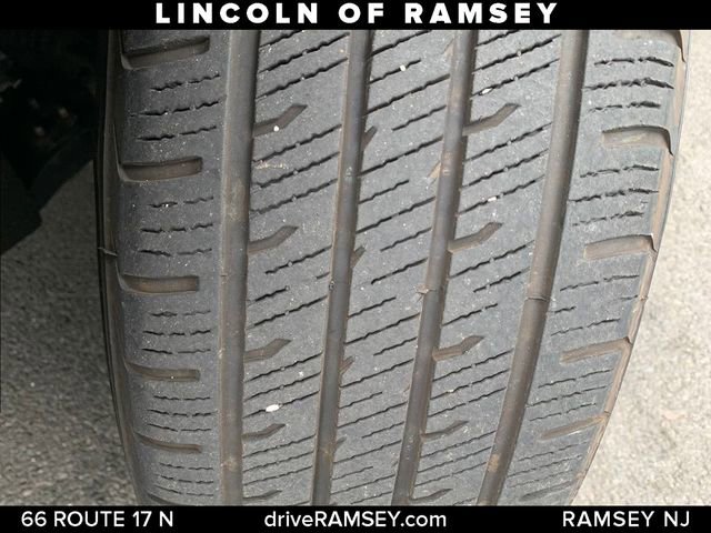 Used 2021 Lincoln Corsair AWD w/ Equipment Group 101A image 29