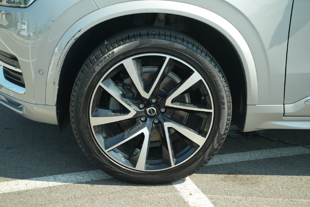 Used 2023 Volvo XC90 B5 Plus w/ Protection Package AWD/4WD image 12