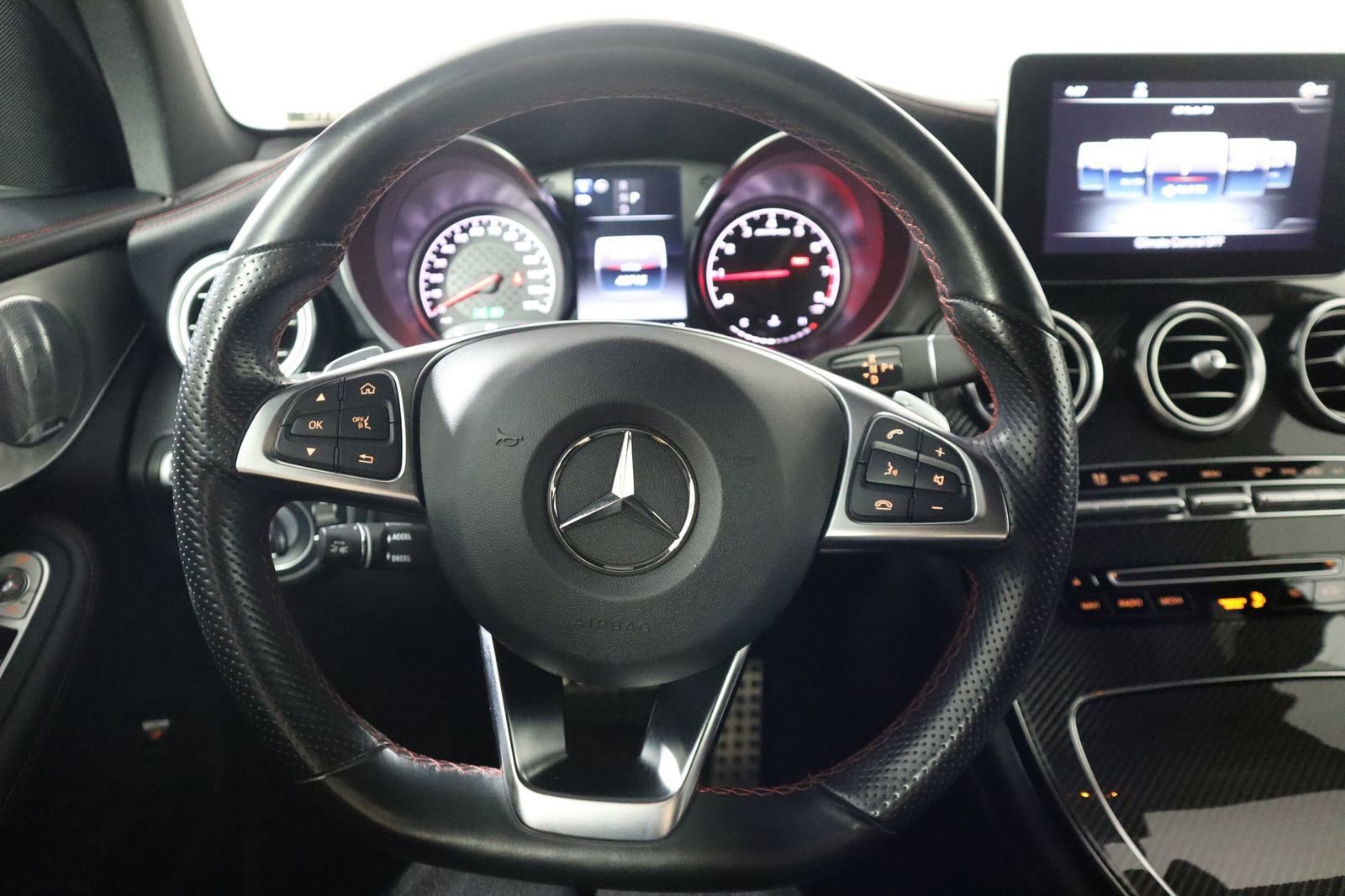 Used 2019 Mercedes-Benz GLC 43 AMG 4MATIC image 40