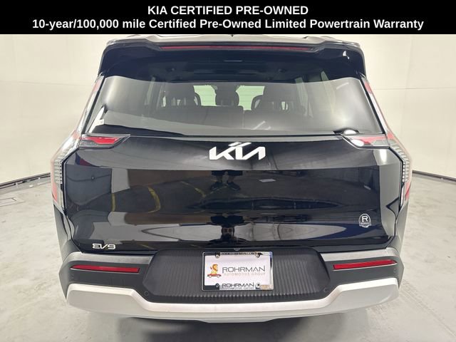 Certified 2024 Kia EV9 Wind AWD/4WD image 32