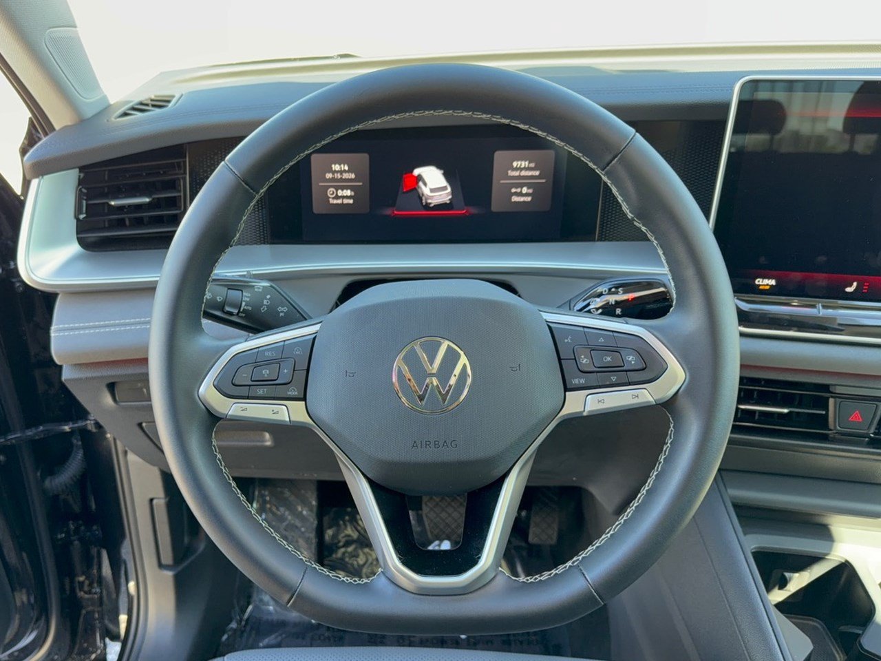 Used 2026 Volkswagen Tiguan SE AWD/4WD image 10