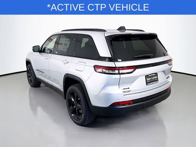 New 2025 Jeep Grand Cherokee Limited w/ Black Appearance Package AWD/4WD image 5