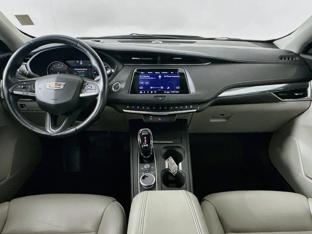 Used 2020 Cadillac XT4 Luxury FWD image 25