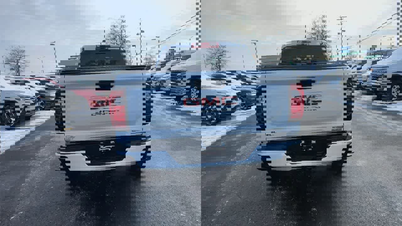 Used 2024 GMC Canyon Elevation w/ Convenience Package image 7