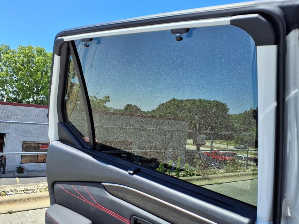 Used 2026 Honda Pilot Black Edition image 19