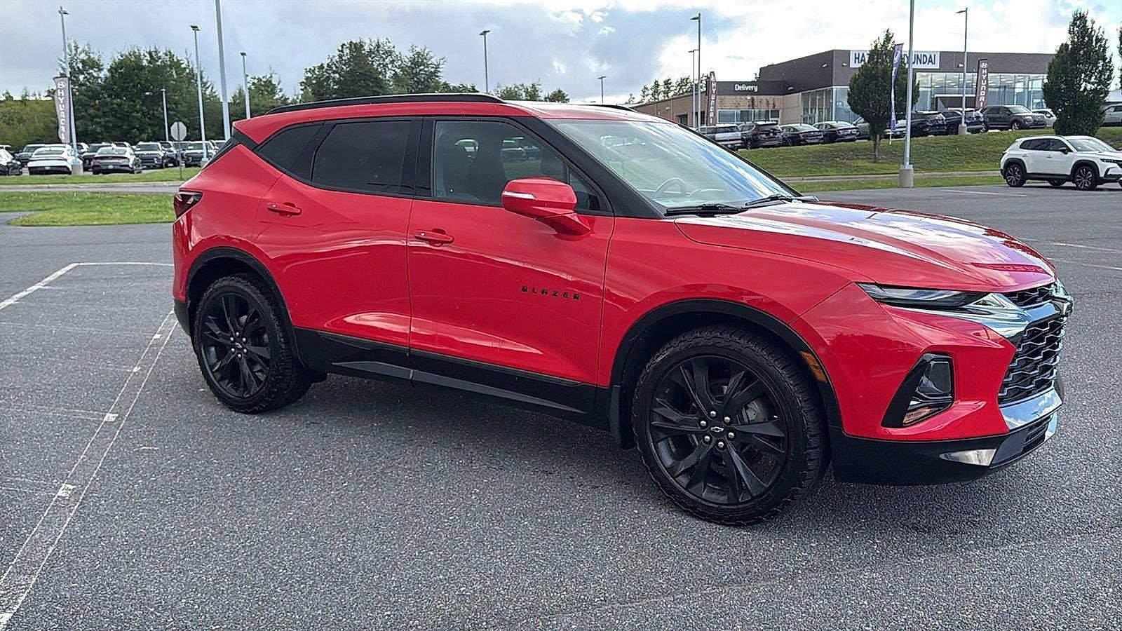 Used 2019 Chevrolet Blazer RS AWD/4WD image 2