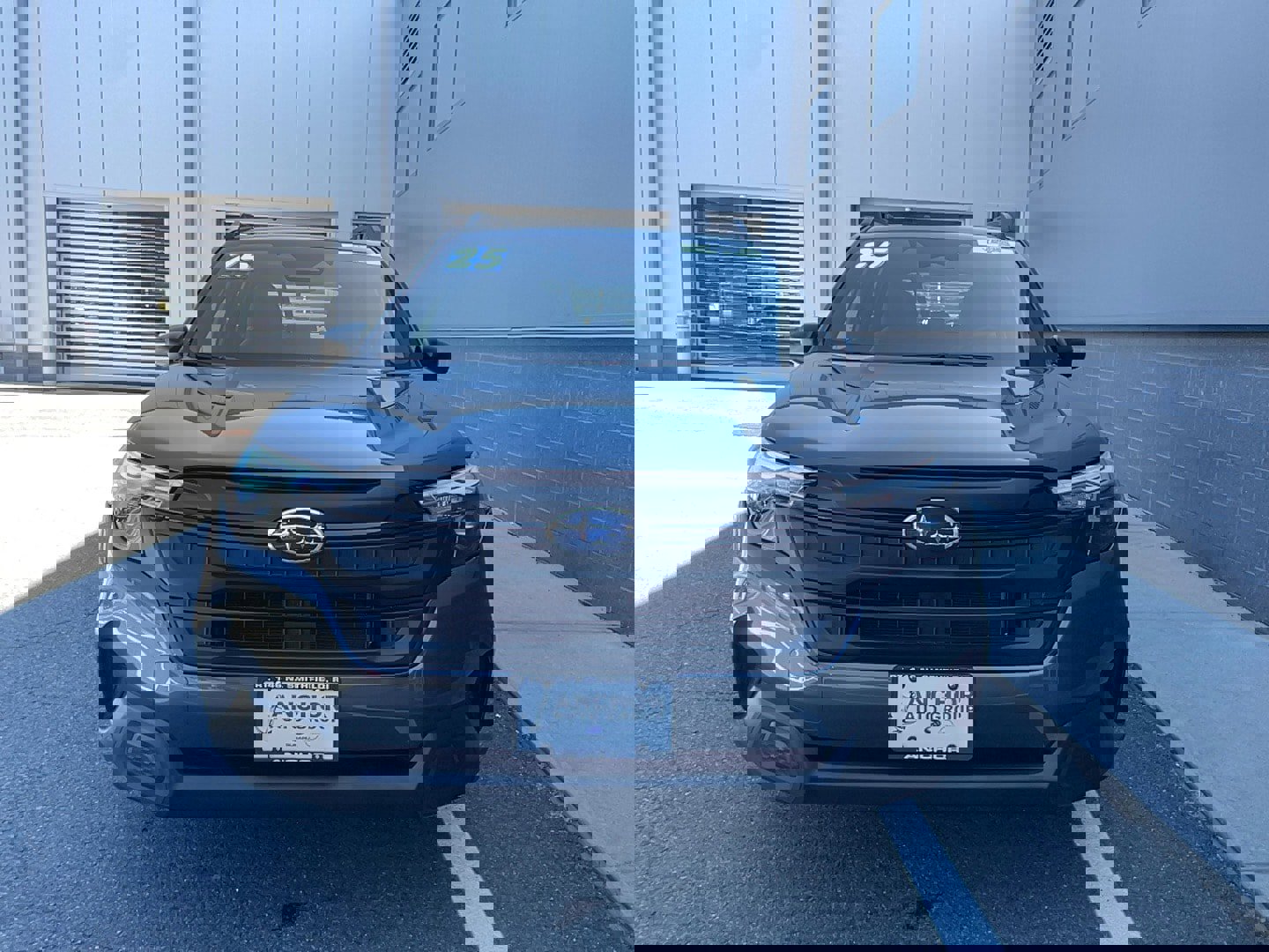 Used 2025 Subaru Forester image 2