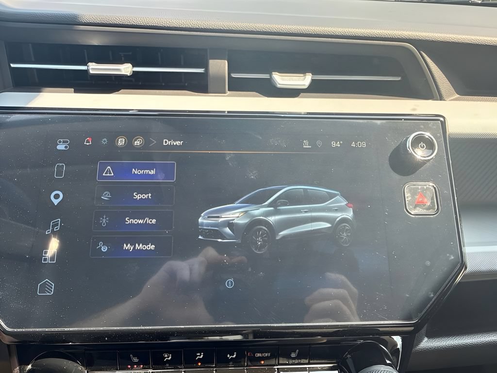 Used 2027 Chevrolet Bolt LT w/ Comfort Package FWD image 22