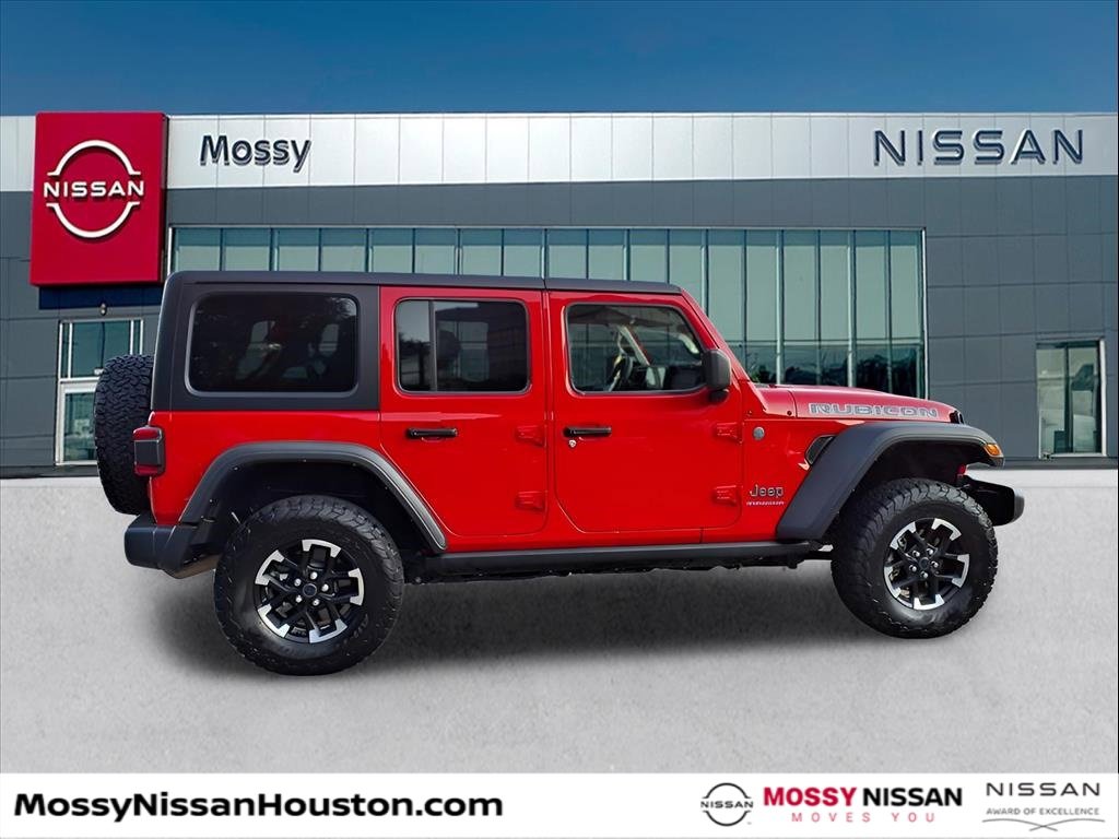 Used 2024 Jeep Wrangler Unlimited Rubicon 4xe image 5