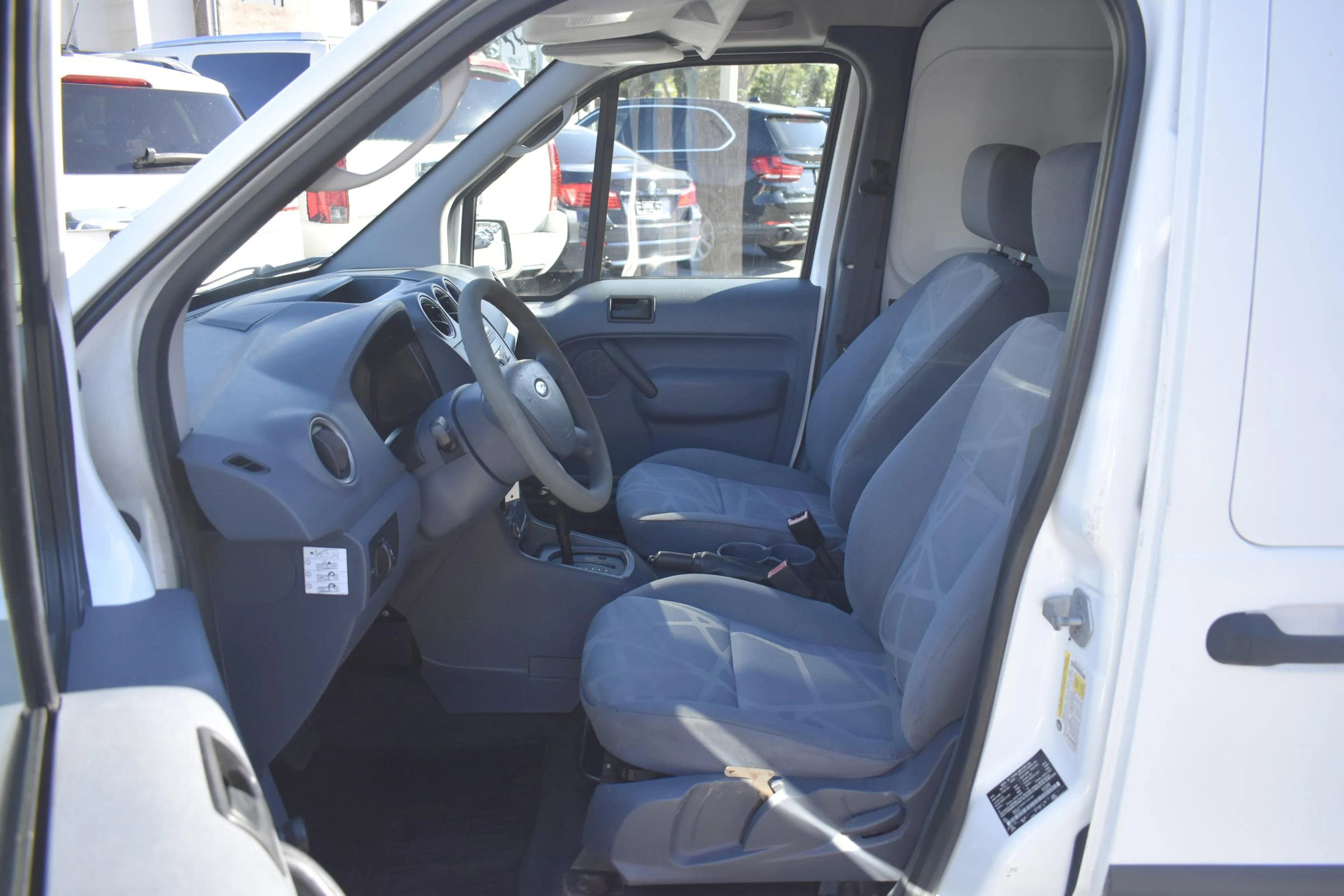 Used 2013 Ford Transit Connect XL image 12