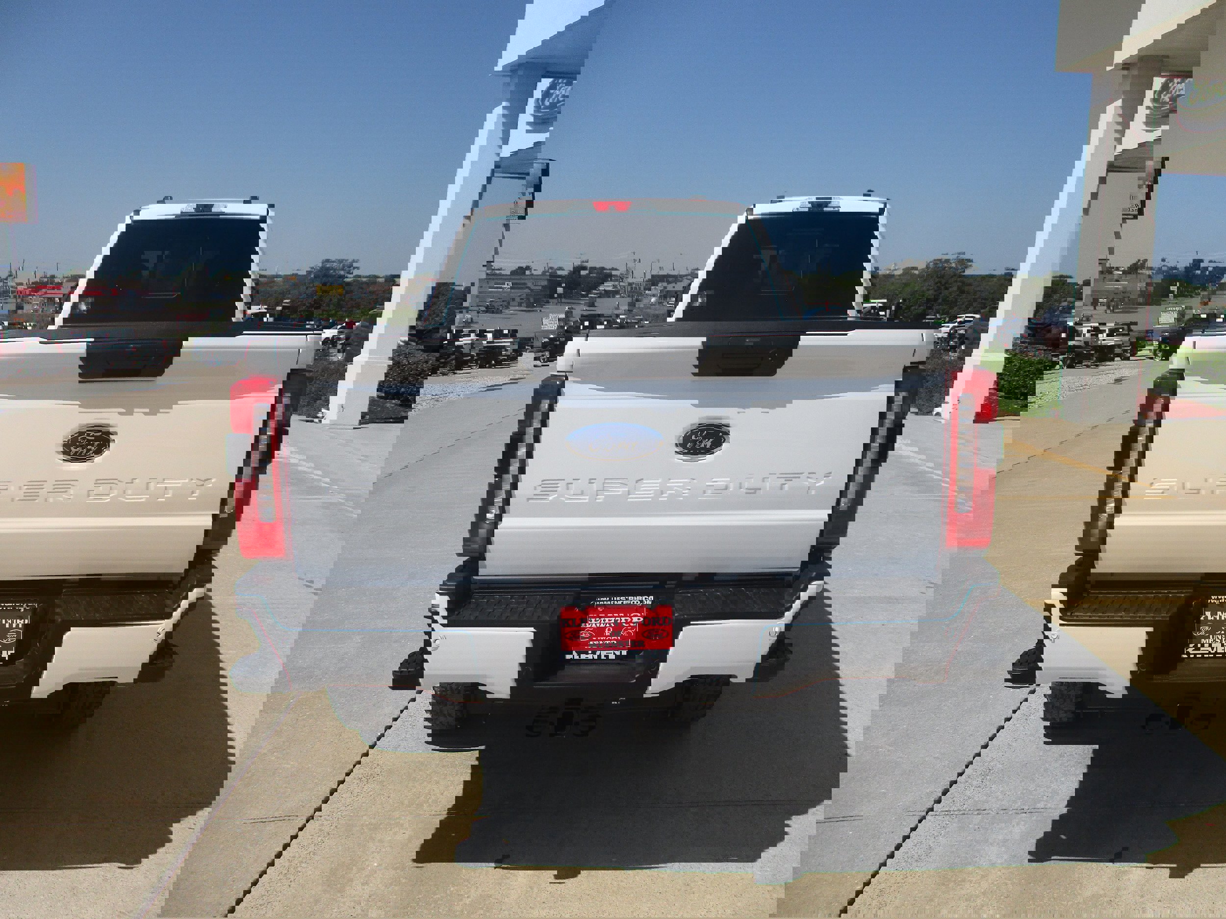 New 2026 Ford F350 4x4 Crew Cab Super Duty image 3