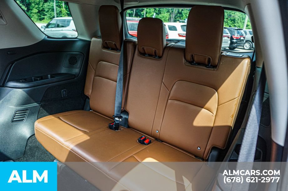 Used 2023 Nissan Pathfinder Platinum w/ Cargo Package FWD image 21