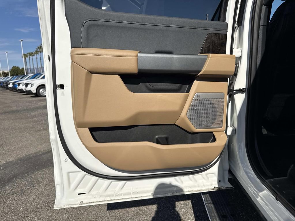 New 2025 Ford F350 Lariat w/ Lariat Ultimate Package image 22