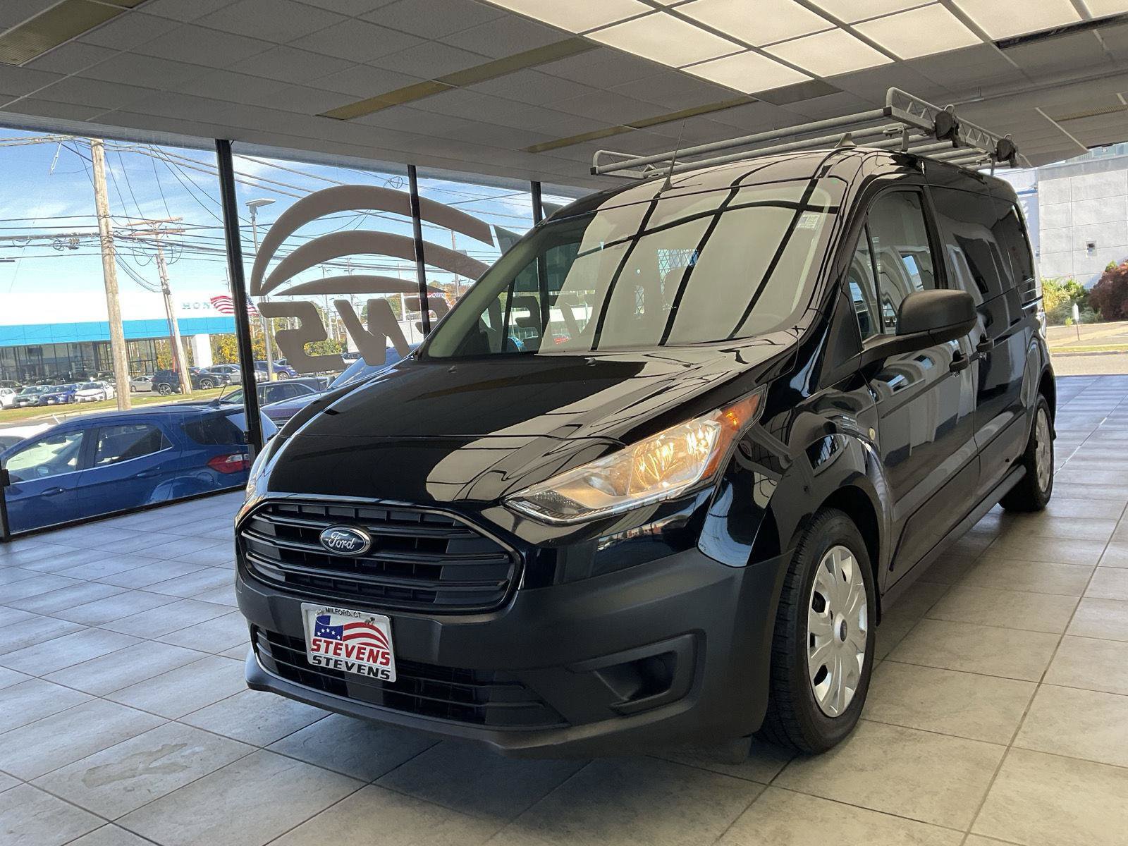 Used 2019 Ford Transit Connect XL FWD image 3