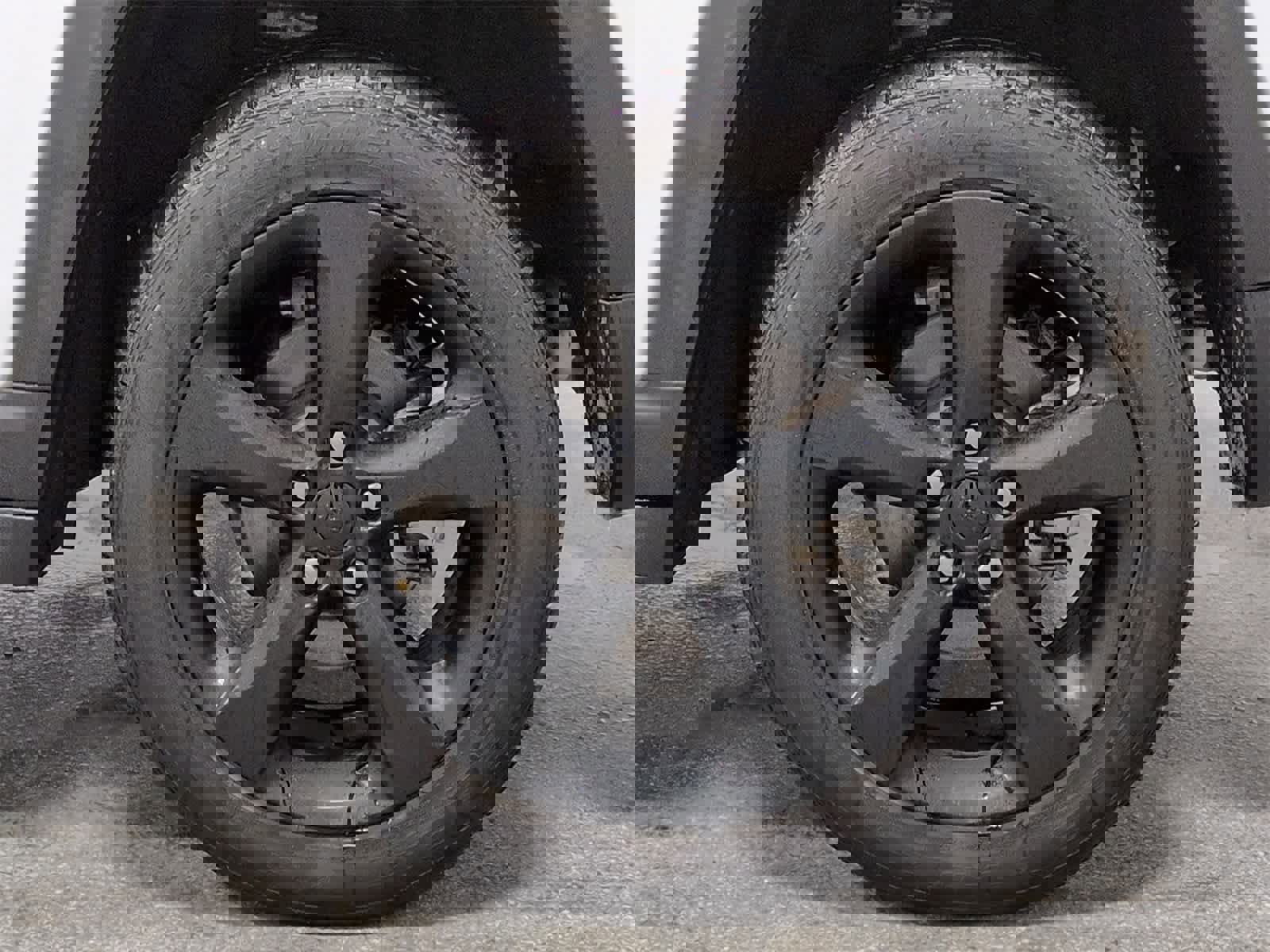 Certified 2023 Jeep Grand Cherokee Altitude image 14