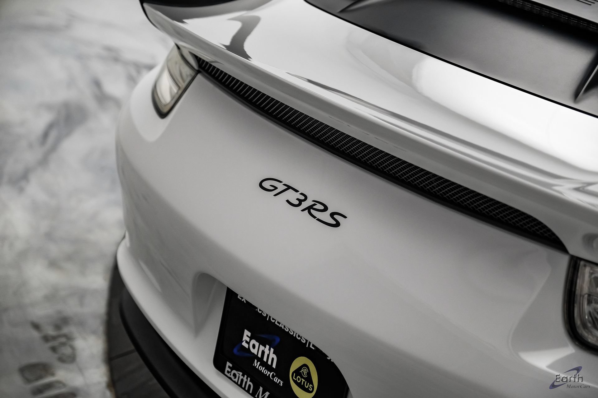 Used 2016 Porsche 911 GT3 RS RWD image 19