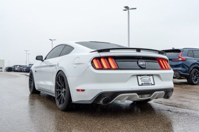 Used 2016 Ford Mustang GT Premium image 5