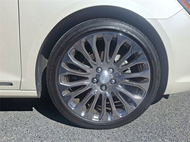 Used 2014 Buick LaCrosse Premium w/ Driver Confidence Package image 10