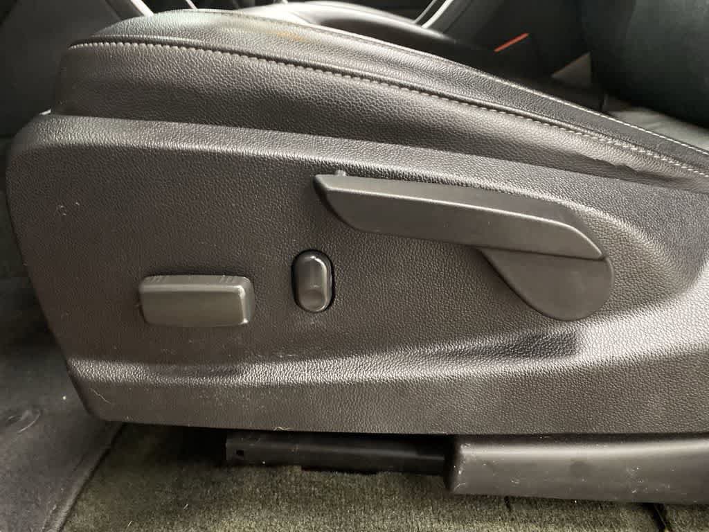Used 2018 Chevrolet Colorado ZR2 AWD/4WD image 14