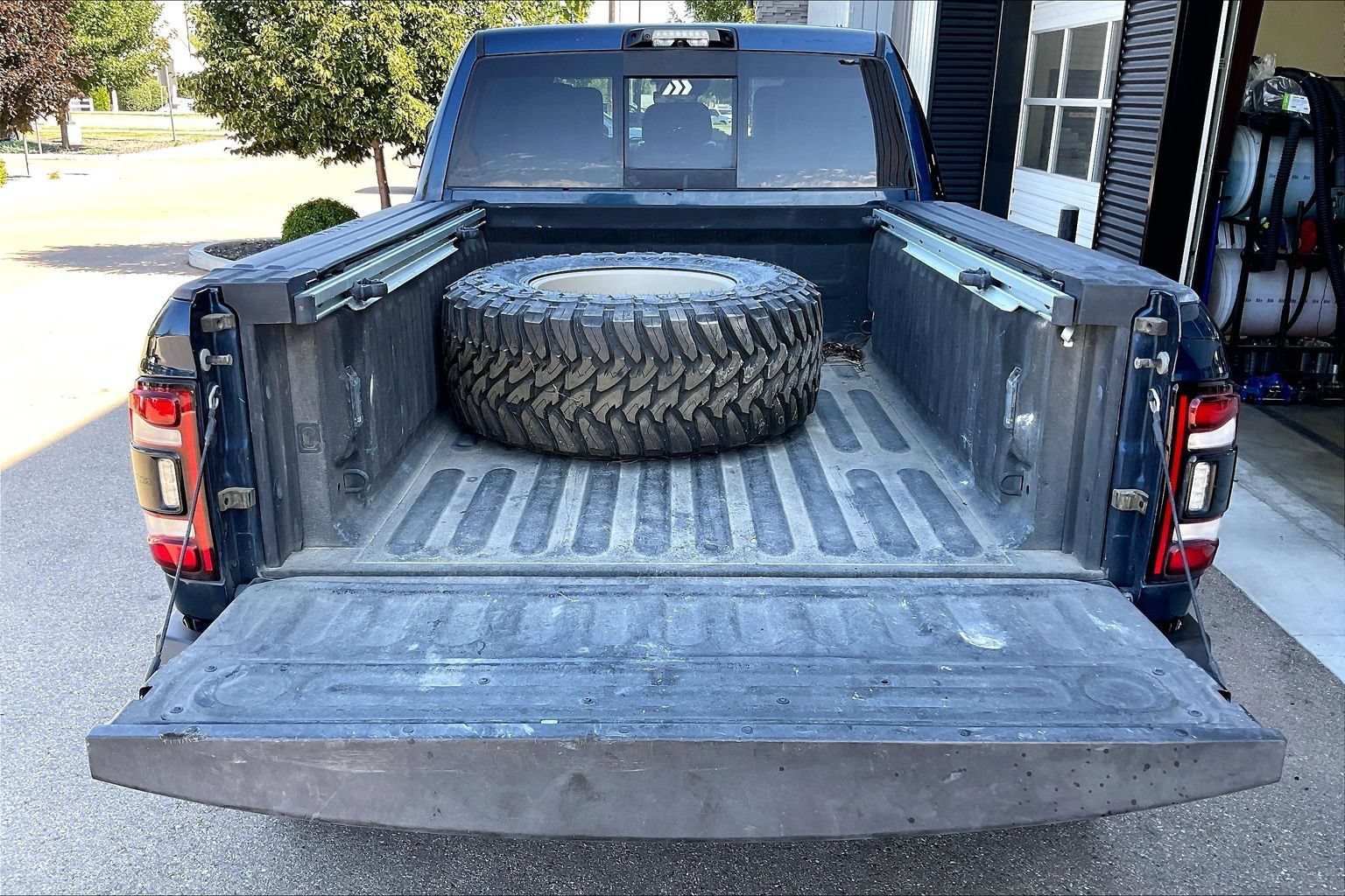 Used 2021 RAM 3500 Laramie AWD/4WD image 31